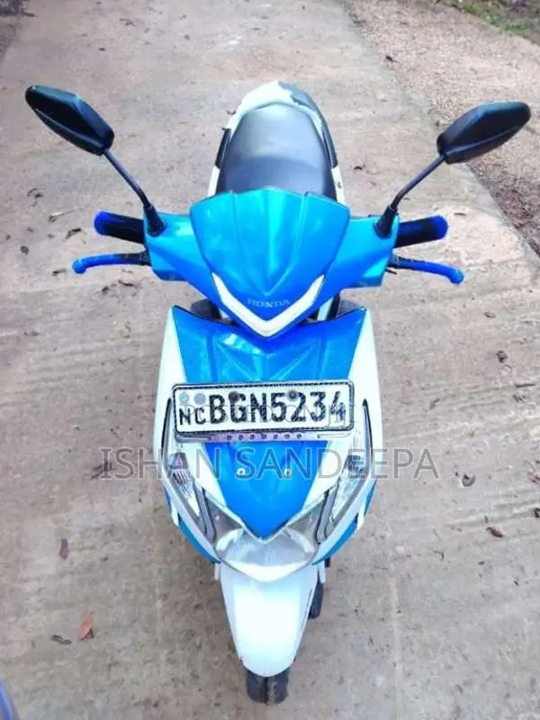 Honda Dio 2018 Motorbike (Used)