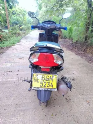 Honda Dio 2018 Motorbike (Used)