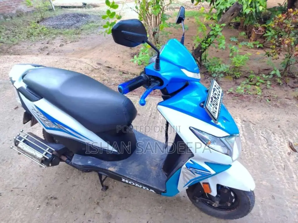 Honda Dio 2018 Motorbike (Used)