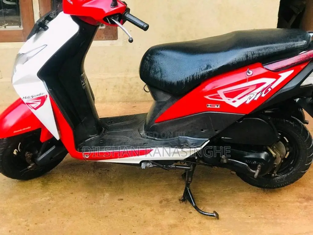Honda Dio 2017 Motorbike (Used)