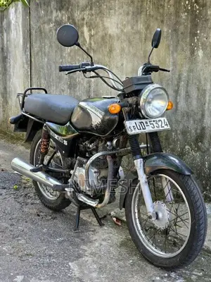 Bajaj Boxer 2008 Motorbike (Used)