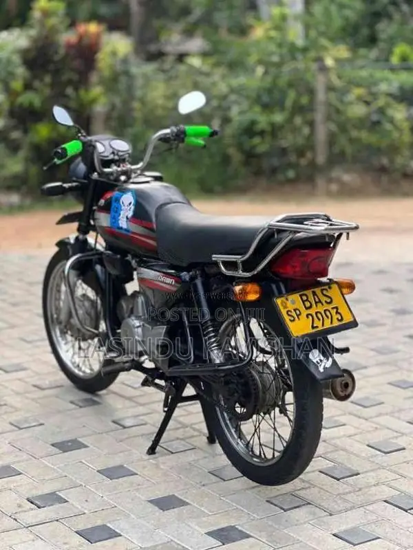 Bajaj CD Dawn 2013 Motorbike (Used)