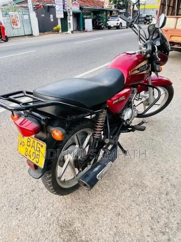 Bajaj Boxer 2012 Motorbike (Used)
