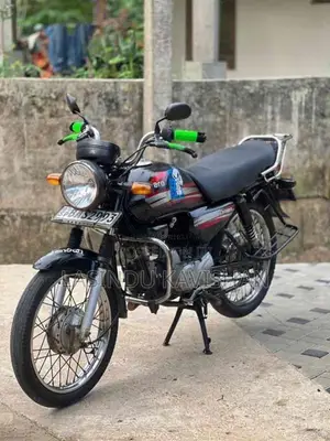 Bajaj CD Dawn 2013 Motorbike (Used)