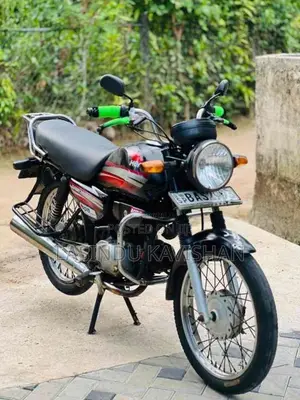 Bajaj CD Dawn 2013 Motorbike (Used)