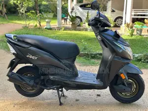 Honda Dio DX 2019 Motorbike (Used)