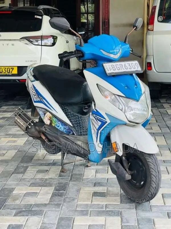 Honda Dio 2018 Motorbike (Used)