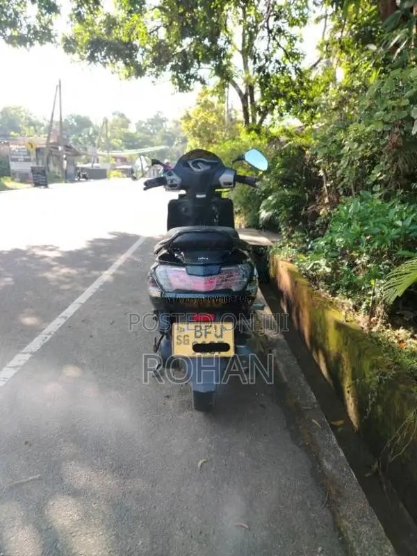 Hero Maestro Edge 2017 Motorbike (Used)