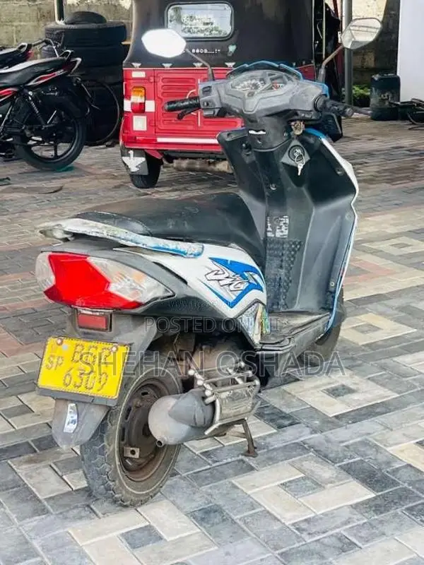 Honda Dio 2018 Motorbike (Used)