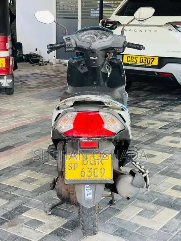 Honda Dio 2018 Motorbike (Used)