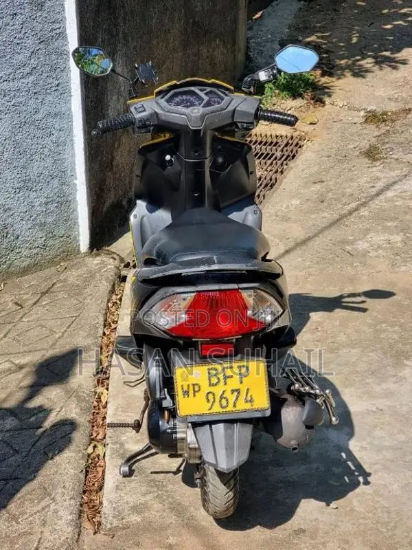 Honda Dio 2017 Motorbike (Used)