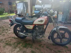 Honda CM Custom 2005 Motorbike (Used)