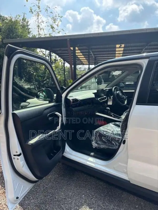 Toyota Raize 2026 SUV Brand New