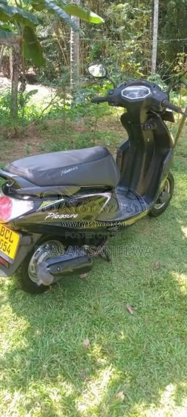 Hero Pleasure 2015 Motorbike (Used)
