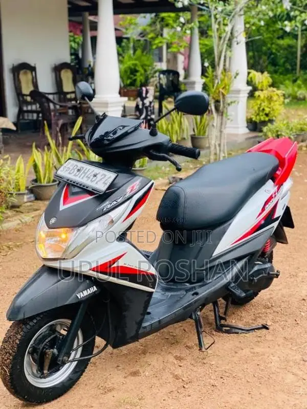 Yamaha Ray ZR 2016 Motorbike (Used)