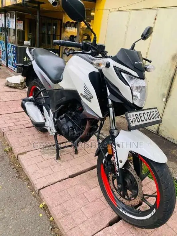 Honda Hornet 2016 Motorbike (Used)