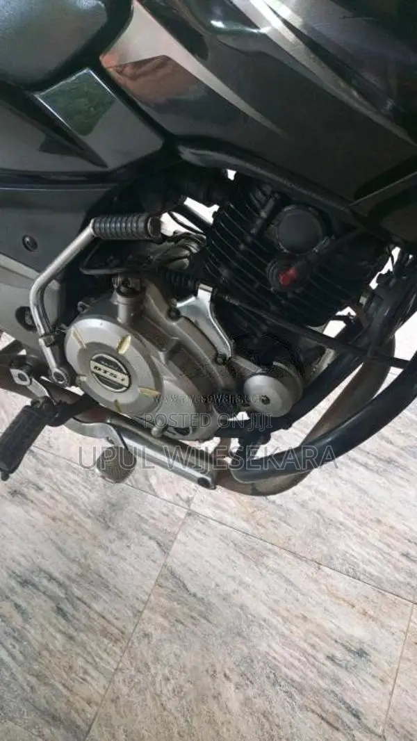Bajaj Pulsar 2017 Motorbike (Used)