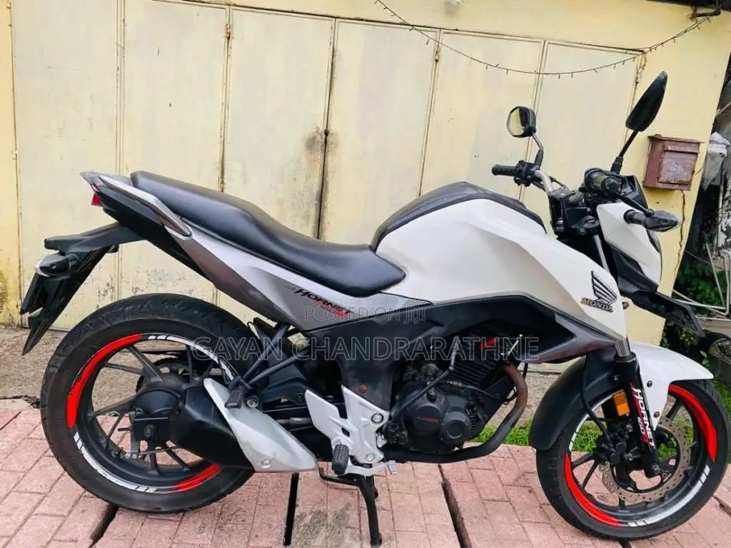 Honda Hornet 2016 Motorbike (Used)