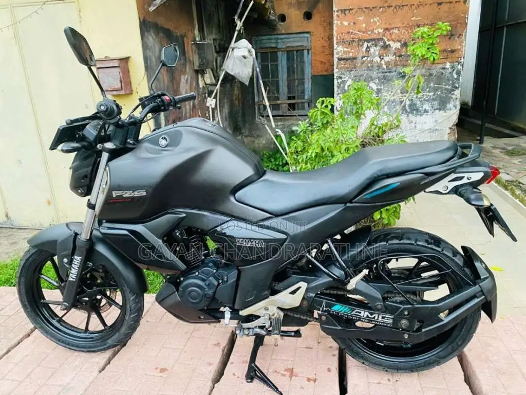 Yamaha FZ- Version 3.0 2019 Motorbike (Used)