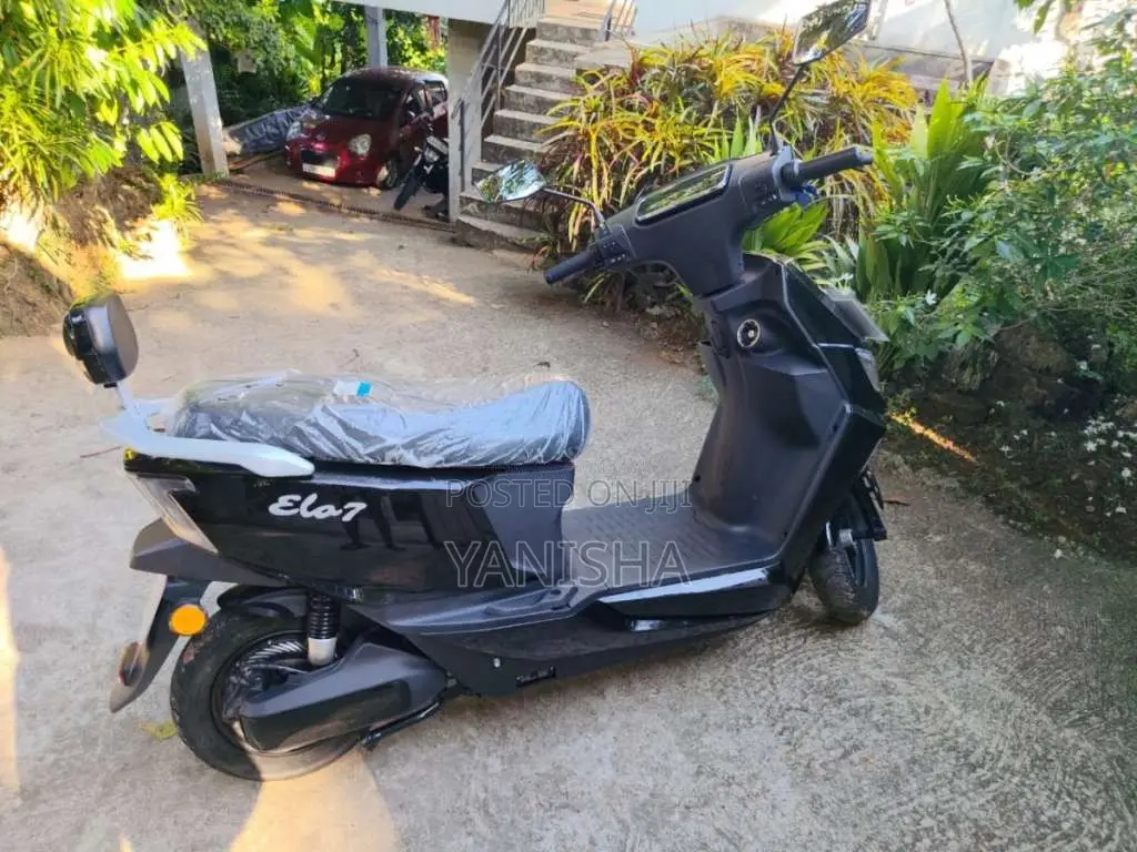 Singer Lima 2026 Motorbike (Used)