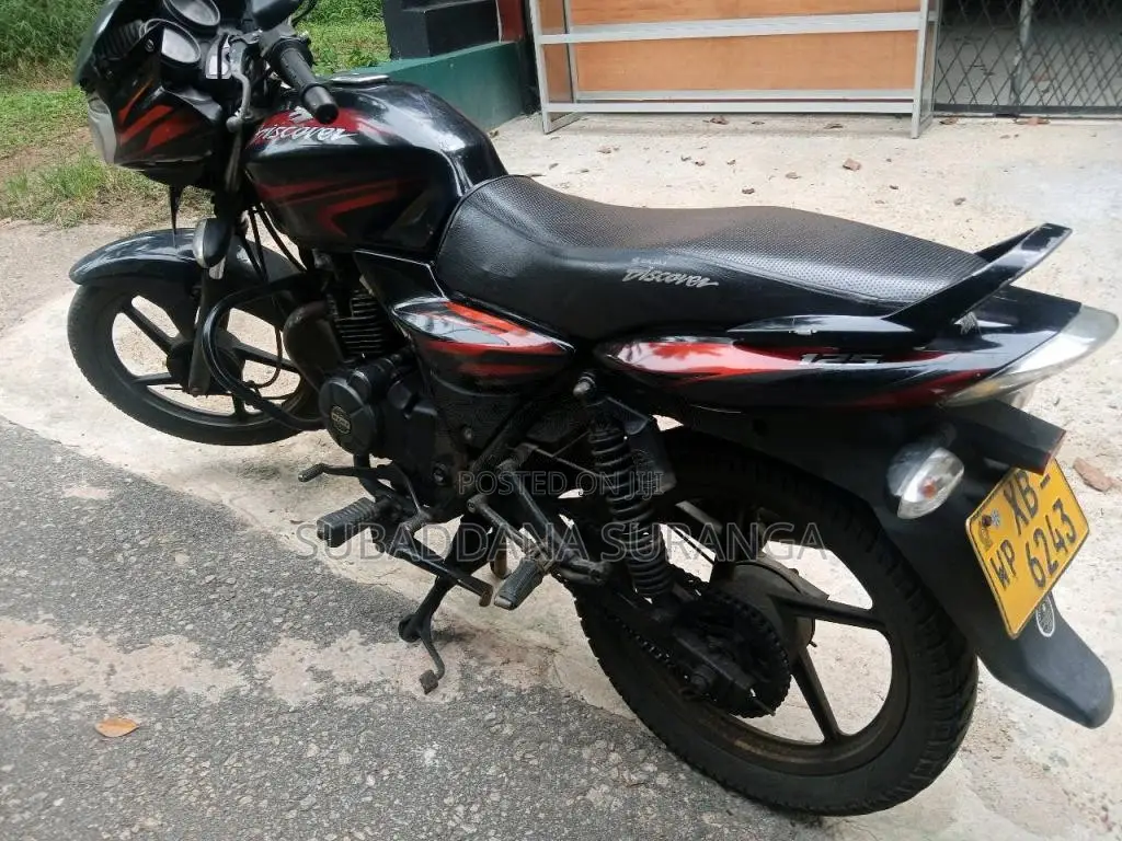 Bajaj DISCOVER 125 2011 Motorbike (Used)
