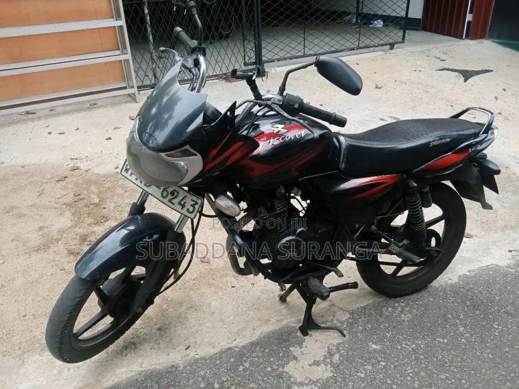 Bajaj DISCOVER 125 2011 Motorbike (Used)