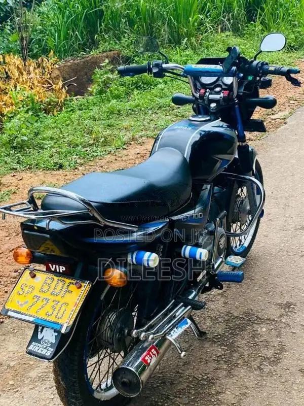 Bajaj CT-100 2015 Motorbike (Used)