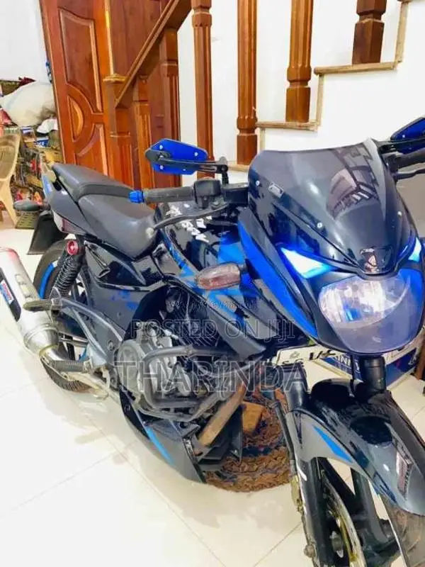 Bajaj Pulsar 200 2009 Motorbike (Used)