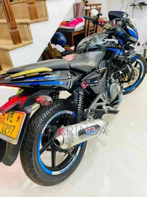 Bajaj Pulsar 200 2009 Motorbike (Used)