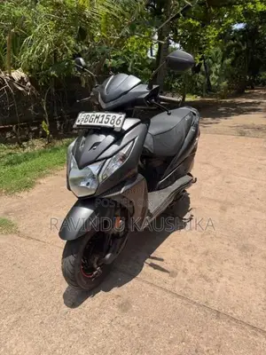 Honda Dio 2018 Motorbike (Used)