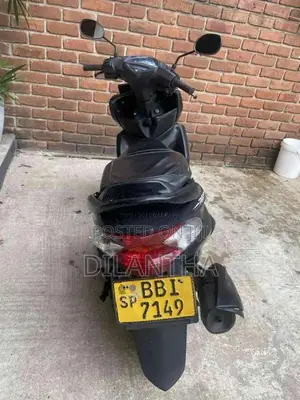 Yamaha Ray 2014 Motorbike (Used)