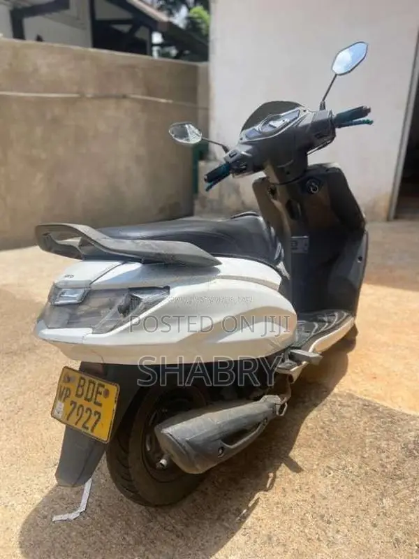 Hero Dash 2016 Motorbike (Used)