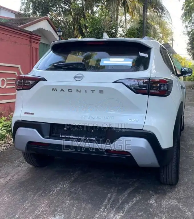 Nissan Magnite Tekna Plus CVT Turbo 2025 SUV (Used)