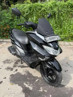 Suzuki Burgman 2018 Motorbike (Used)