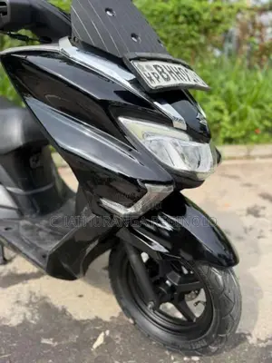 Suzuki Burgman 2018 Motorbike (Used)