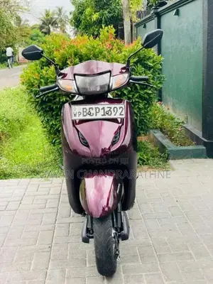 Honda Activa 2015 Motorbike (Used)