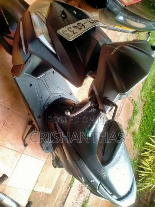 Honda Dio 2012 Motorbike (Used)