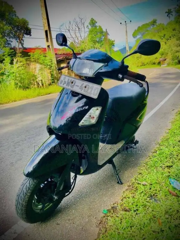Hero Pleasure 2011 Motorbike (Used)