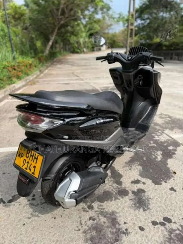 Suzuki Burgman 2018 Motorbike (Used)