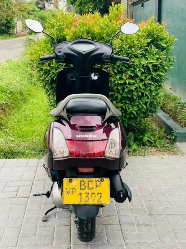 Honda Activa 2015 Motorbike (Used)