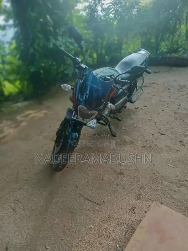 Bajaj Pulsar 2011 Motorbike (Used)