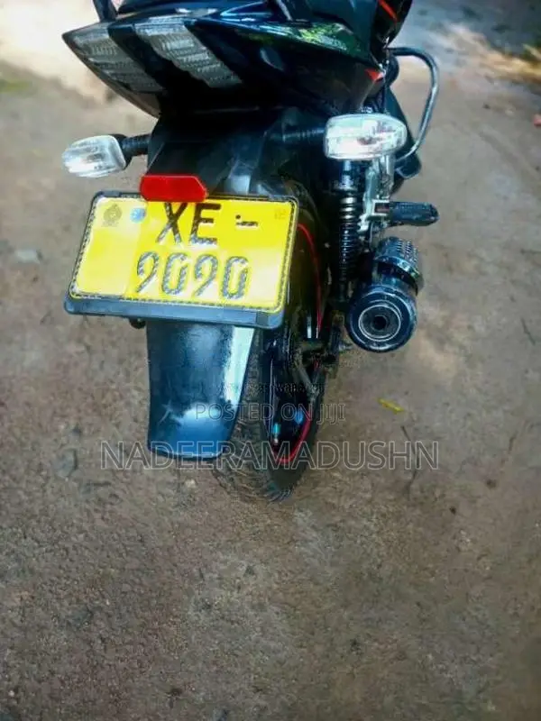 Bajaj Pulsar 2011 Motorbike (Used)