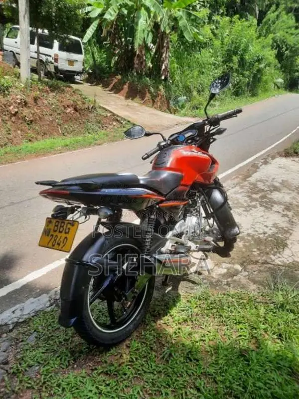 Bajaj Pulsar 2014 Motorbike (Used)