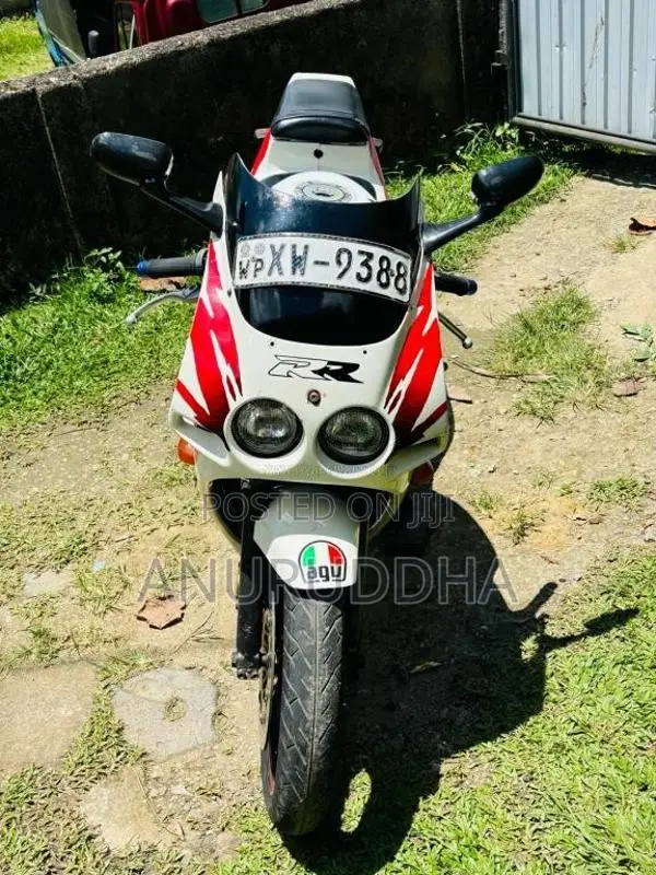 Honda CBR 2010 Motorbike (Used)