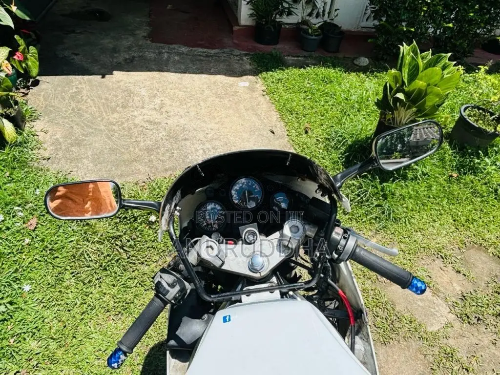 Honda CBR 2010 Motorbike (Used)
