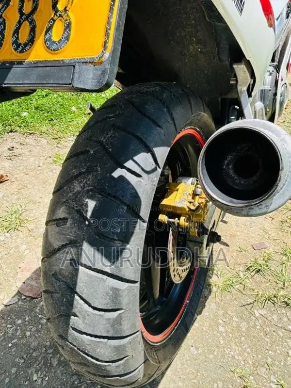 Honda CBR 2010 Motorbike (Used)