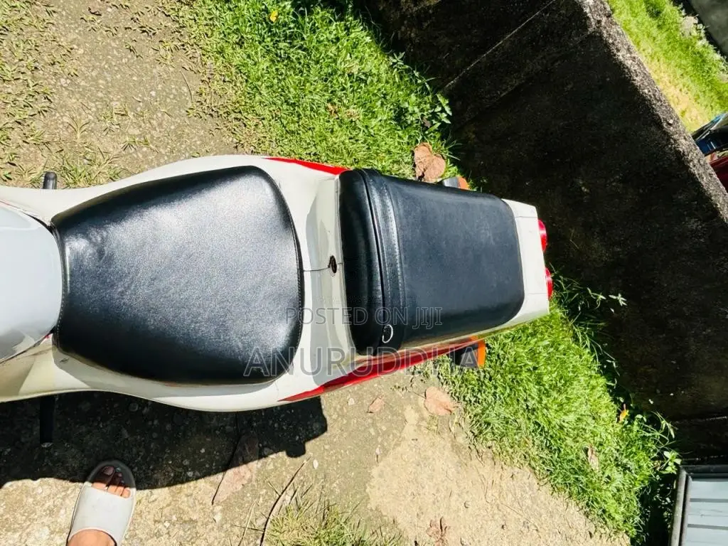 Honda CBR 2010 Motorbike (Used)