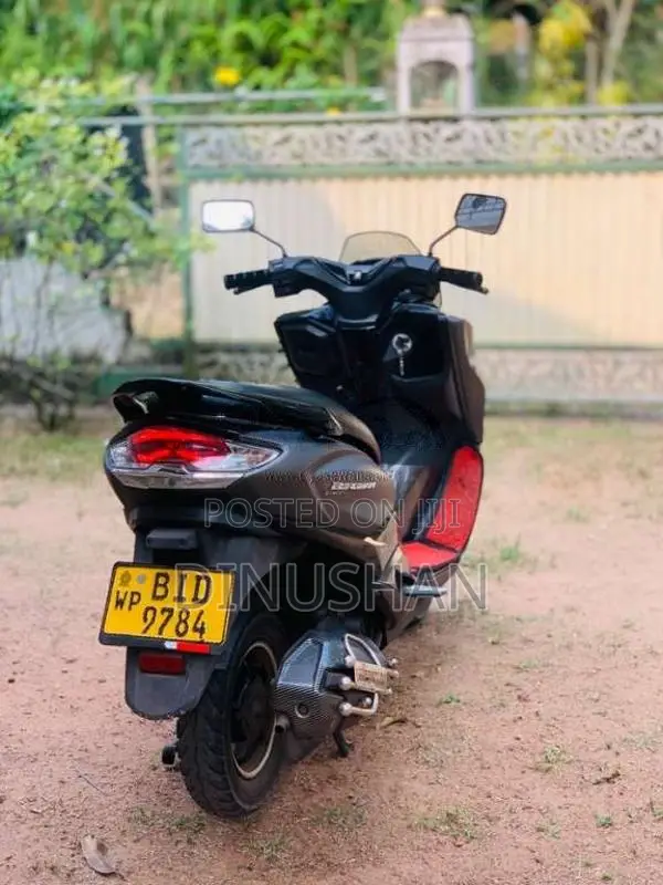 Suzuki BURGMAN 2019 Motorbike (Used)