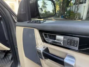 Land-Rover Discovery 4 HSE 2010 SUV (Used)