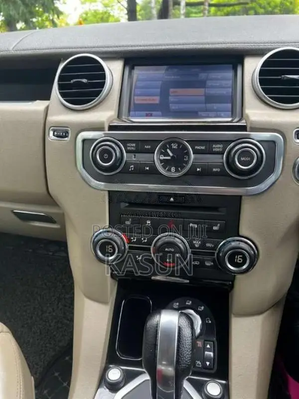 Land-Rover Discovery 4 HSE 2010 SUV (Used)